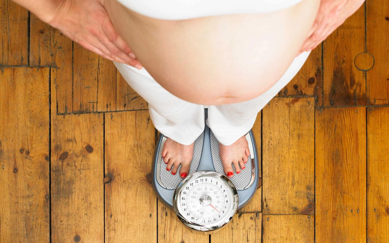 Cách xây dựng chế độ dinh dưỡng cho mẹ bầu thừa cân 