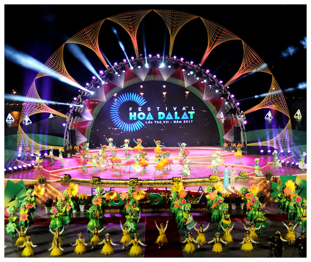Festival Hoa Đà Lạt lần này có 12 chương trình lớn đặc sắc và hấp dẫn