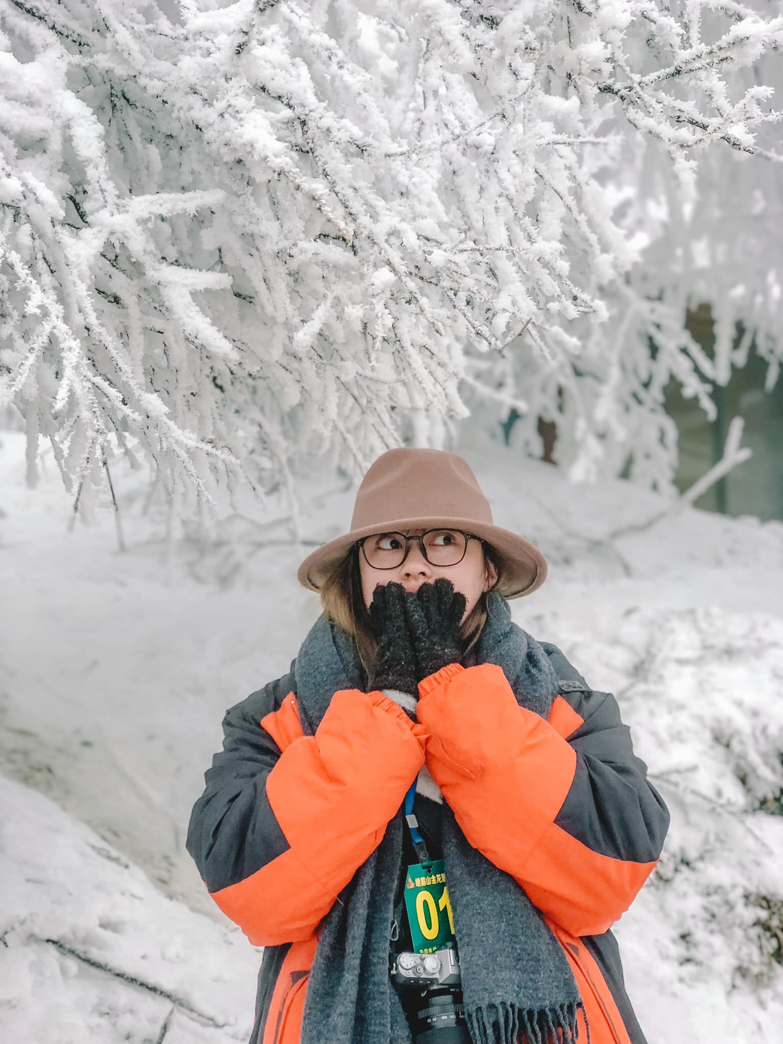 Chú ý trang phục khi đi săn tuyết để đảm bảo an toàn sức khỏe