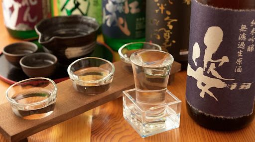 Rượu Sake Nhật Bản